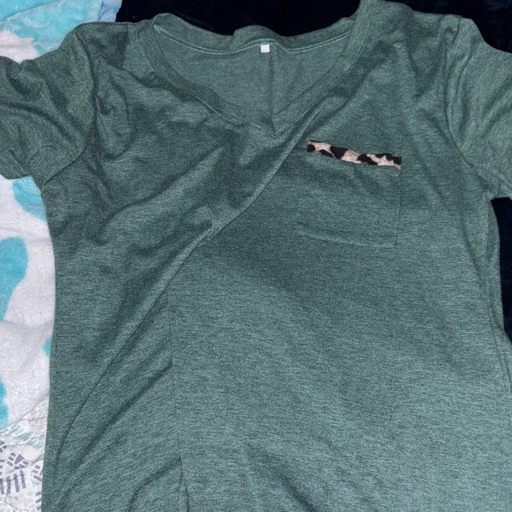 Green V-Neck T-Shirt with Cheetah Pocket